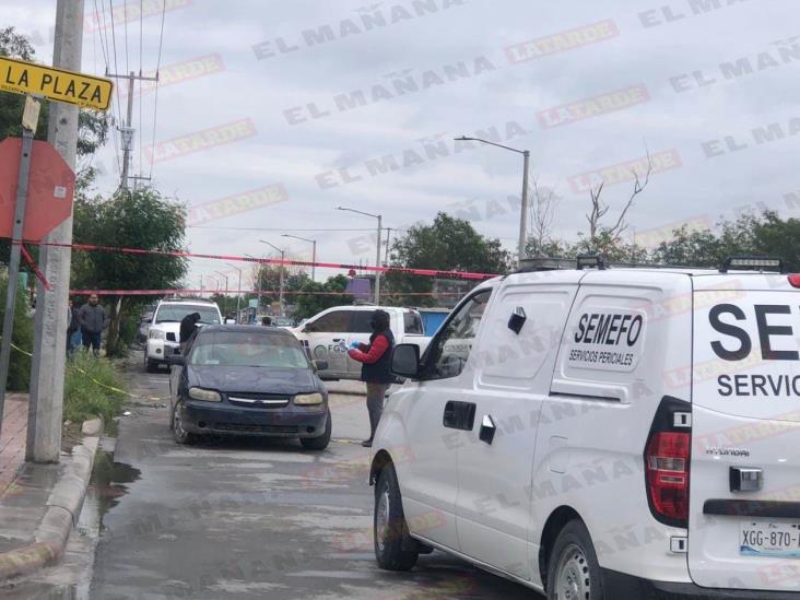 Localizan a hombre muerto al interior de un vehículo Localizan a hombre muerto al interior de un vehículo