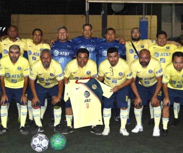 Se reencuentran en la cancha por un buen amigo