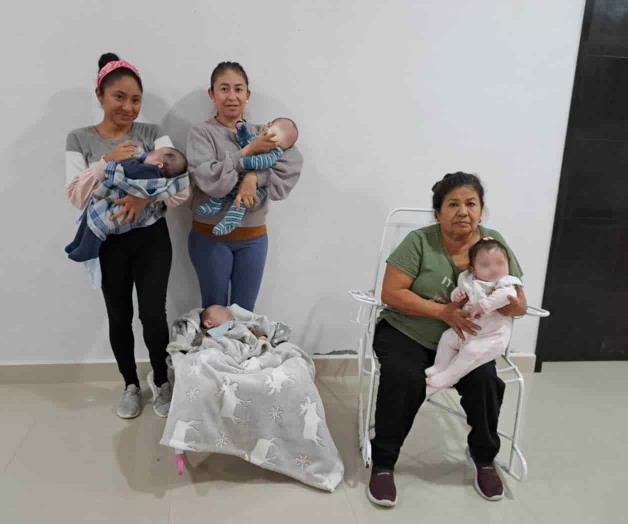 Pide mujer apoyo para manutención de sus cuatrillizos Pide mujer apoyo para manutención de sus cuatrillizos