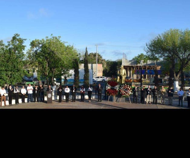 Conmemora Nataly García el natalicio de Benito Juárez Conmemora Nataly García el natalicio de Benito Juárez