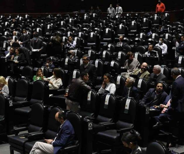 Quitan diputados tope a gasto de publicidad