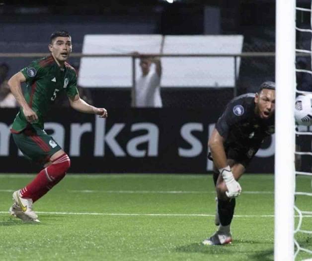 Sufre México para ganar a Surinam en debut de Diego Cocca