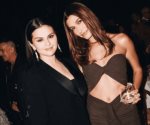 Selena Gomez defiende a Hailey Bieber ante mensajes de odio