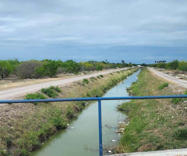 Piden a población mantener canales libres de basura