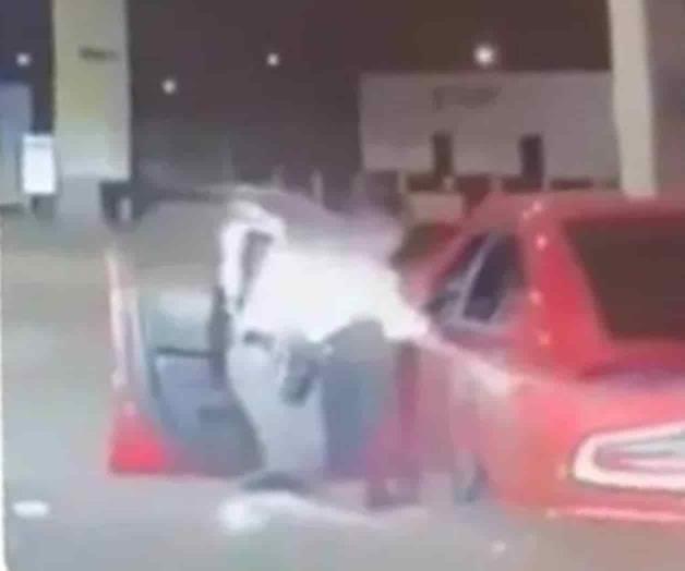 Detiene agente texano a conductor en Juárez