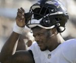 Lamar Jackson dice que solicitó un cambio a los Ravens