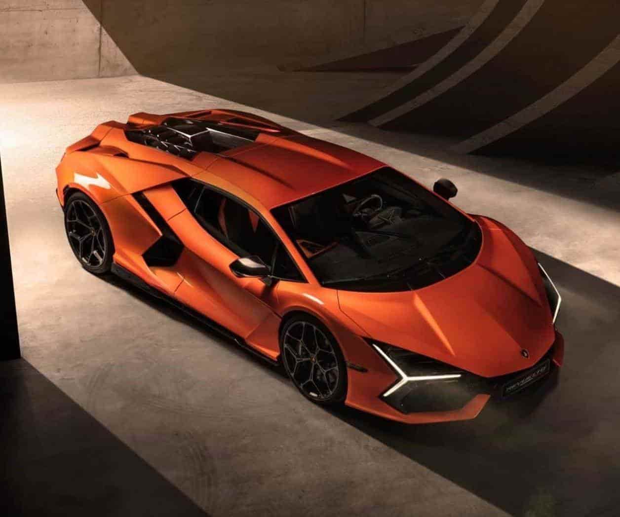 La revolución del toro, nuevo Lamborghini Revuelto