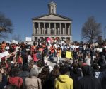 Llamadas al 911 revelan terror en escuela de Nashville durante ataque