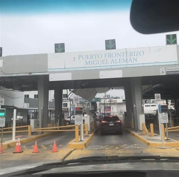 Elevan quejas por largas filas en puente