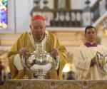 Sacerdotes, no decaigan ante lo desacralizado.-Cardenal