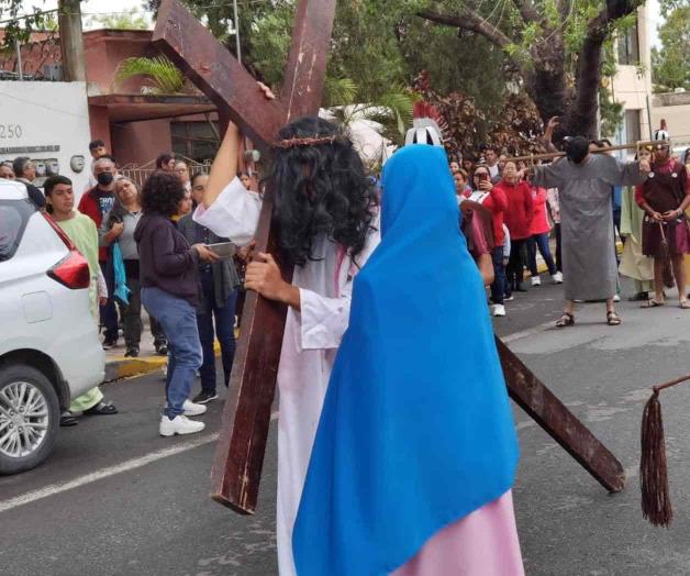 Representan la pasión y muerte de Jesús; acude Obispo de Victoria Representan la pasión y muerte de Jesús; acude Obispo de Victoria