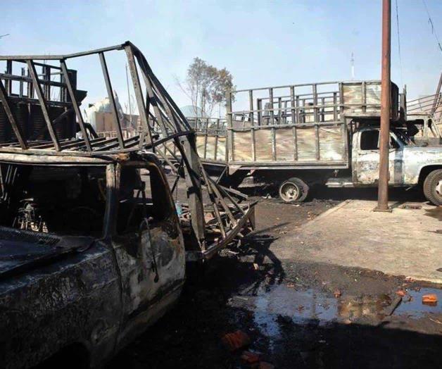 Reubican a 300 locatarios de Central de Abasto por incendio