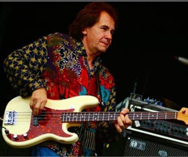 Muere el bajista John Regan a los 71 años