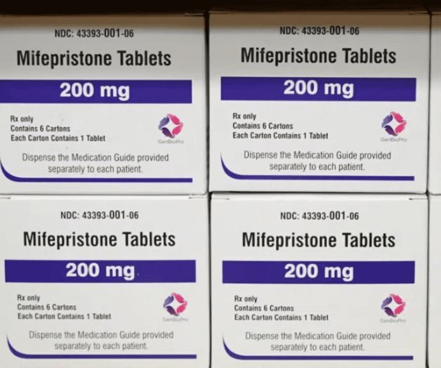 Secretario de salud critica fallo de juez sobre aborto en EU Secretario de salud critica fallo de juez sobre aborto en EU