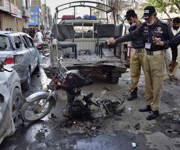 Mueren 4 por bombas camineras en Pakistán