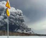 Un volcán en Kamchatka expulsa grandes nubes de ceniza