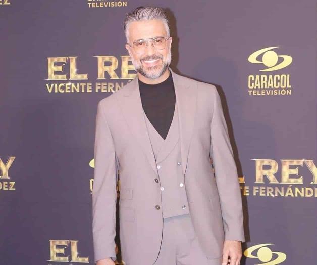 Se une a serie ‘Acapulco’