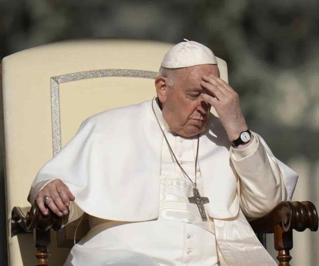 El papa recuerda la Guerra Fría y pide evitar la violencia
