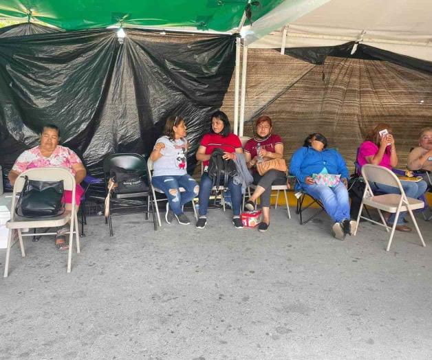 Maquiladora con 100 demandas