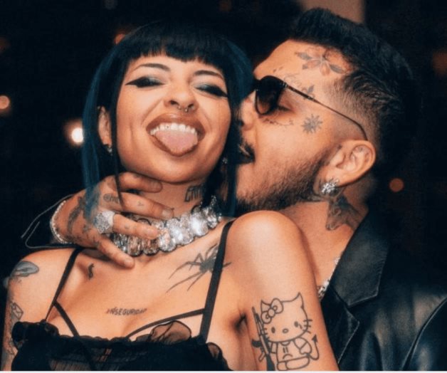 Cazzu espera bebé de Nodal