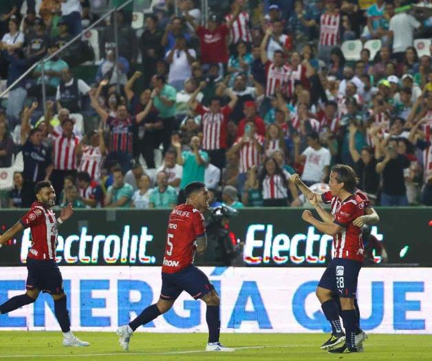Se acerca Chivas a la Liguilla directa