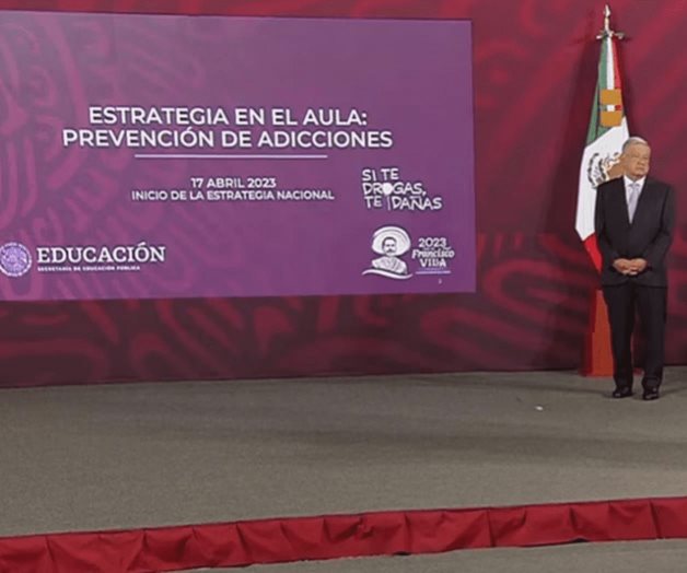 AMLO da banderazo a campaña Si te drogas, te dañas