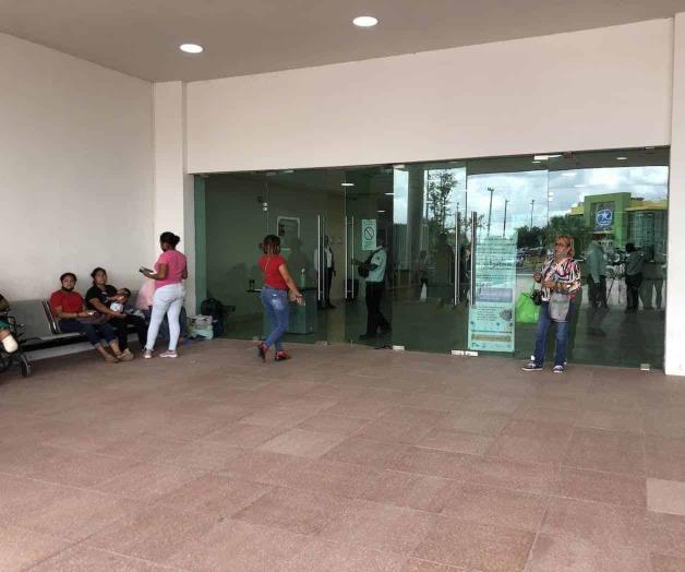 Llegan médicos con especialidad