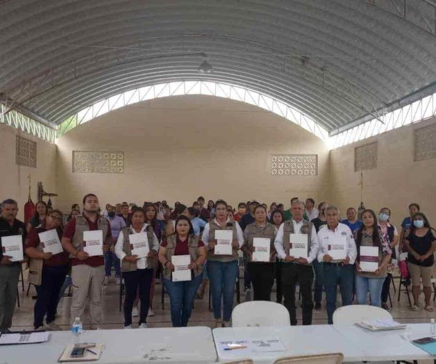 Entregan tarjetas del BanBienestar