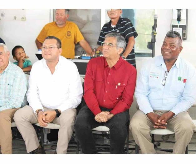 Ofrece apoyo a migrantes: Visita Gobernador Senda de Vida en Reynosa