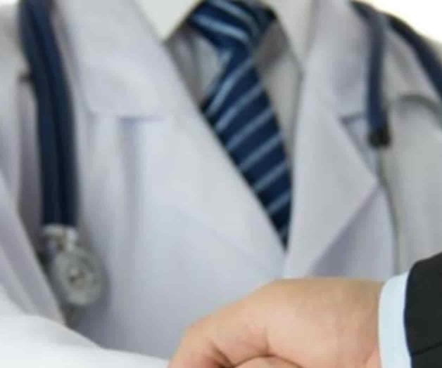 La OMS despide a un doctor acusado de abusos sexuales La OMS despide a un doctor acusado de abusos sexuales
