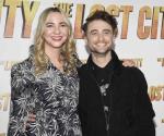 Reciben Daniel Radcliffe y Erin Darke a su primer hijo