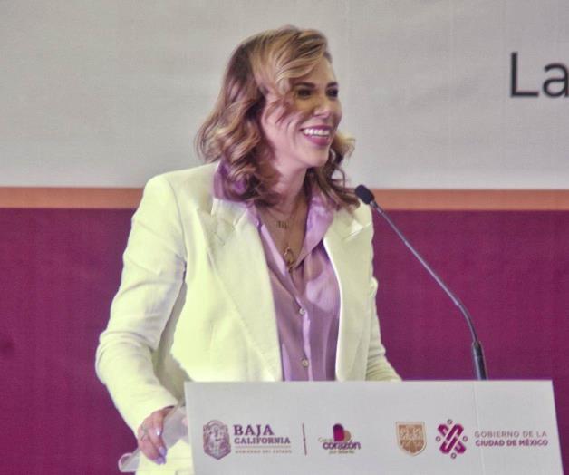 Anuncia adopción Gobernadora de BC previo a Día del Niño Anuncia adopción Gobernadora de BC previo a Día del Niño