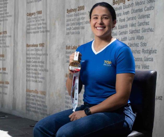 Consolidamos la plaza que buscamos a París.- Jessy Salazar Consolidamos la plaza que buscamos a París.- Jessy Salazar