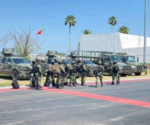 Arriban soldados a la Ribereña Arriban soldados a la Ribereña
