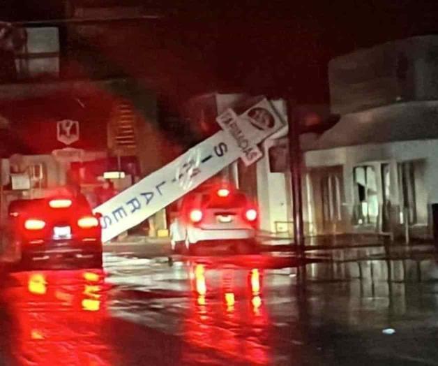 Arrasa tormenta en Miguel Alemán