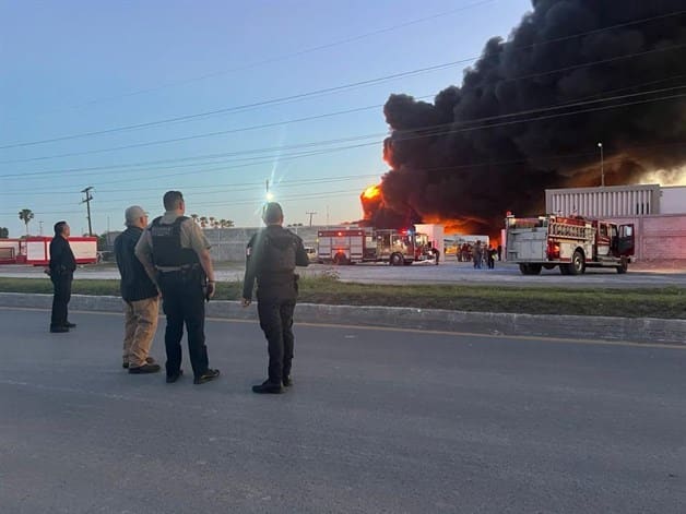 Explotan pipas; causa pánico entre habitantes de Matamoros