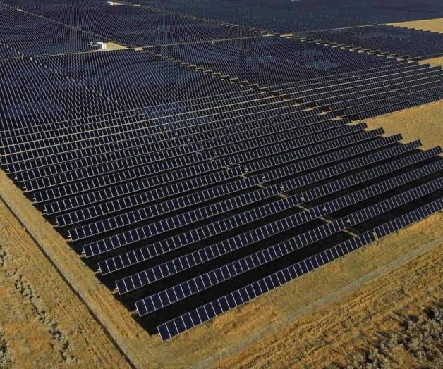 Piden gravar paneles