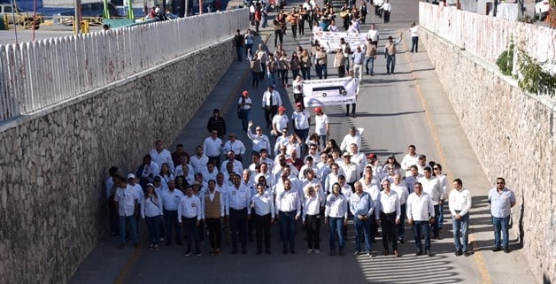 Resurge desfile obrero tras ausencia de 3 años por pandemia