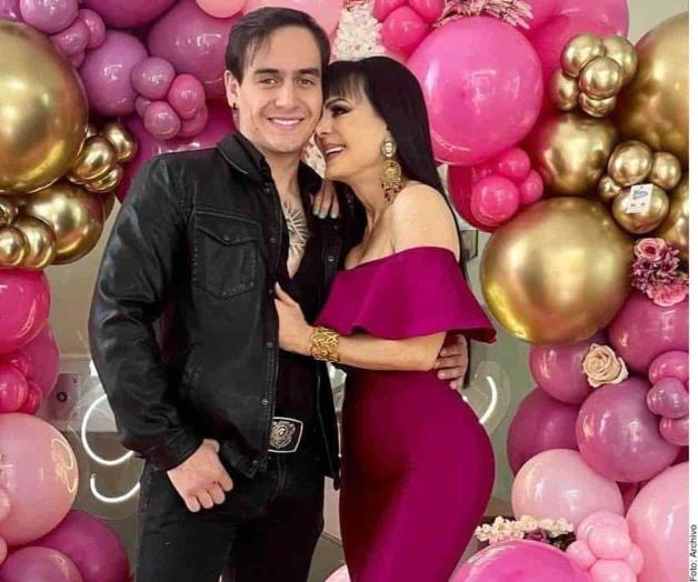 Dedica Maribel Guardia palabras a Julián por su cumpleaños Dedica Maribel Guardia palabras a Julián por su cumpleaños