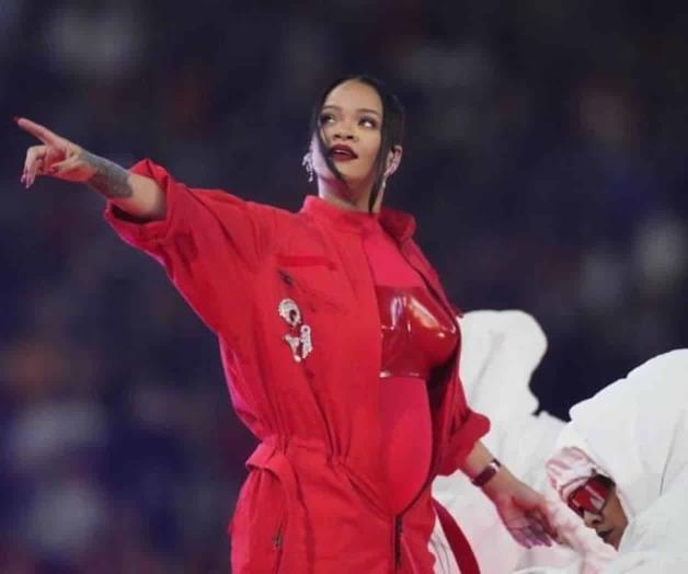 Rompe récord de audiencia show  de Rihanna en el Super Bowl