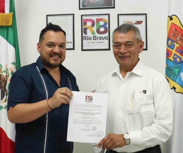 Nombran nuevo secretario de Educación municipal