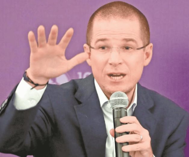 Ricardo Anaya llama a defender al INAI con la misma fuerza que al INE Ricardo Anaya llama a defender al INAI con la misma fuerza que al INE