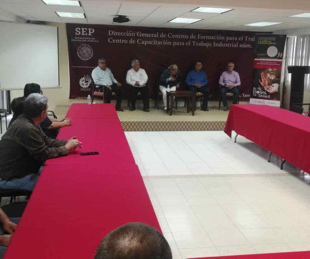 Proyectan formación técnica en Cecatis