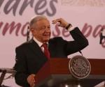 Desdeña AMLO premio a Piña: se consiguen en Santo Domingo