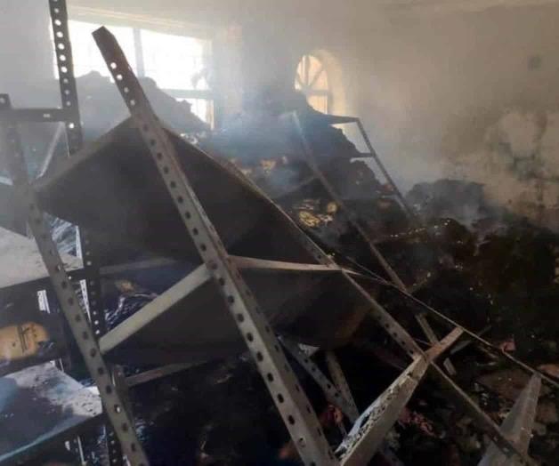 Arrasa incendio con juzgado civil de Cocula