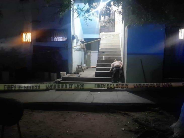 Discute con su esposa; lo mata a golpes vecino Discute con su esposa; lo mata a golpes vecino