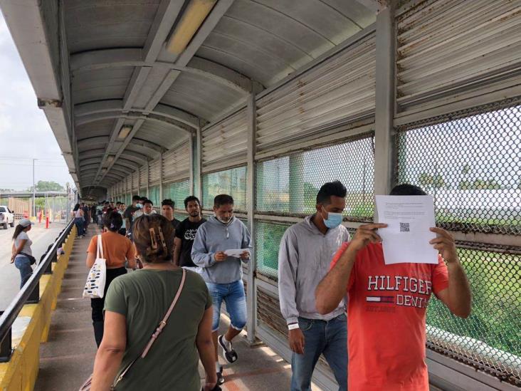 Deporta EU a 200 migrantes en plena crisis Deporta EU a 200 migrantes en plena crisis