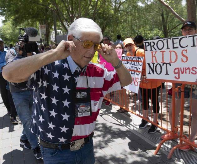 De las armas a la migración