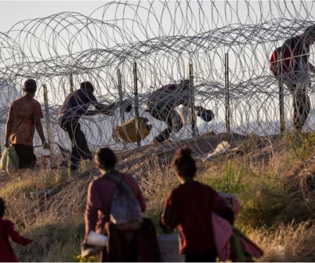 Ken Salazar alerta a migrantes de sanciones por cruce irregular a EU