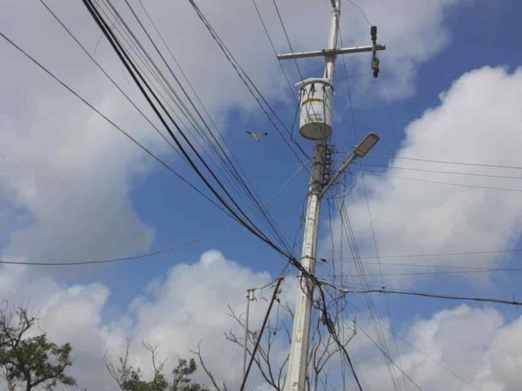 Lluvias dejan sin luz a Los Pinos Lluvias dejan sin luz a Los Pinos